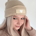 Beanie mit Herz Beige