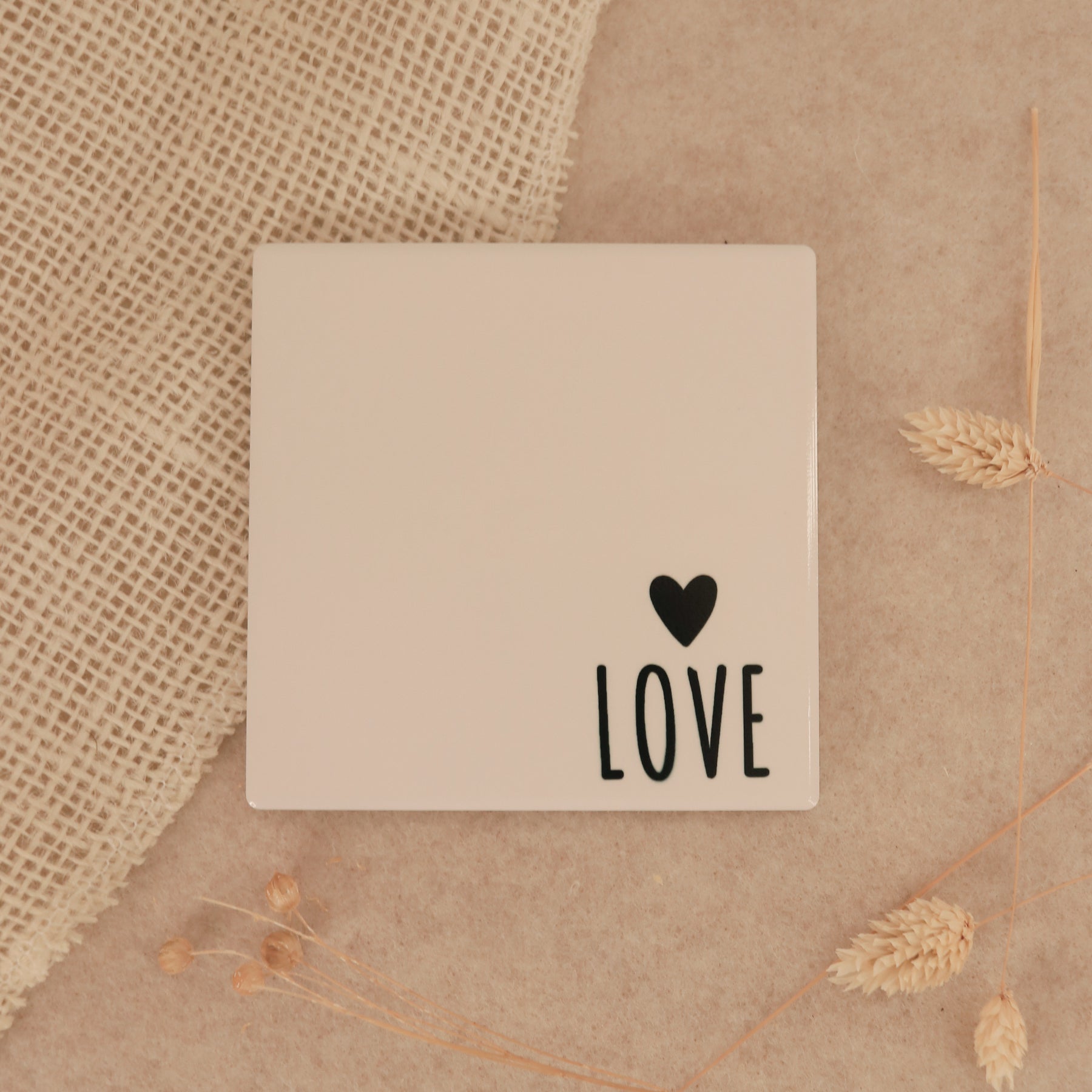 Quadratischer Untersetzer Love