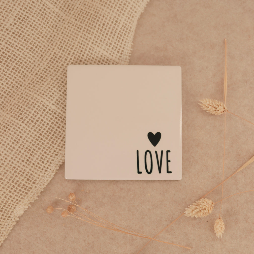 Quadratischer Untersetzer Love