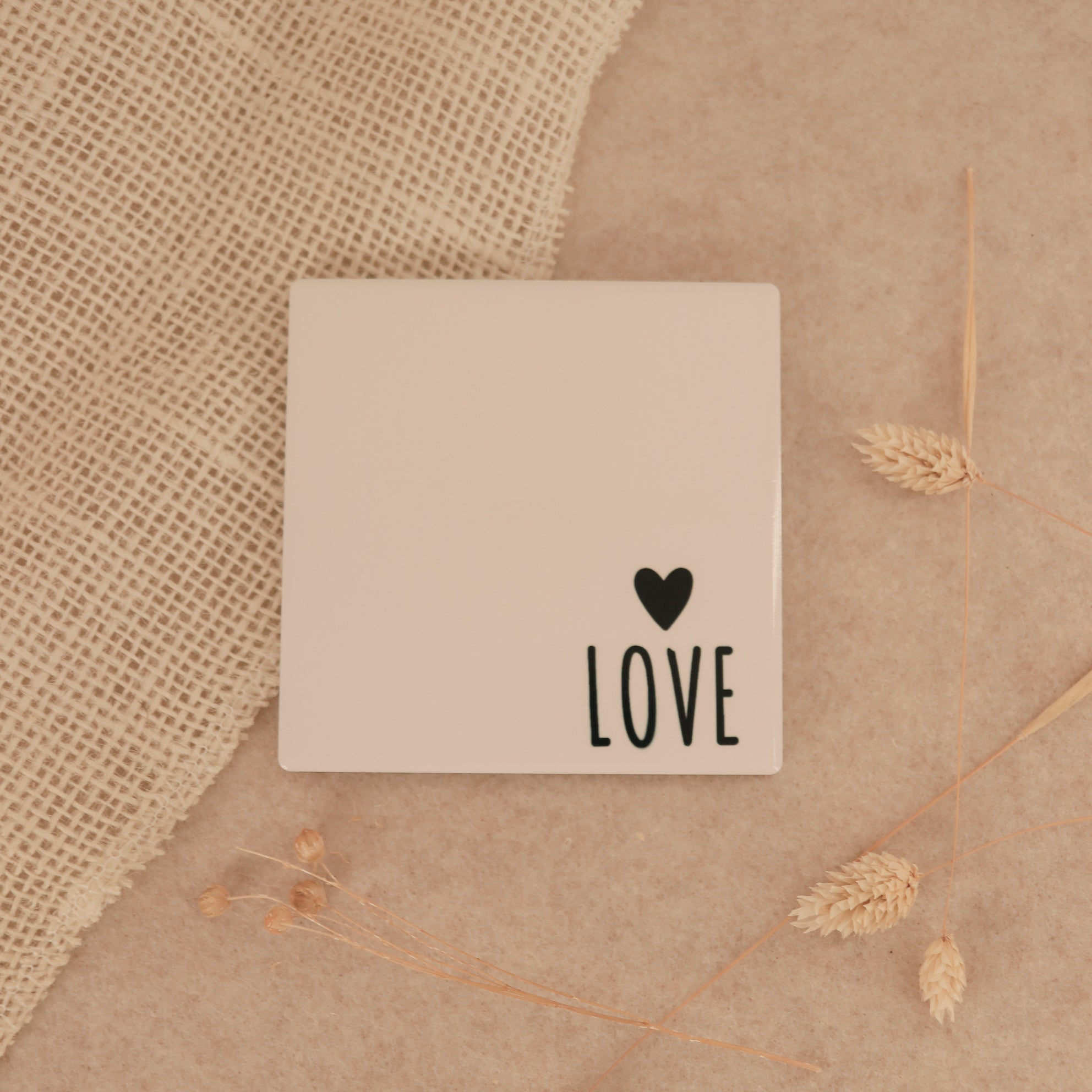 Quadratischer Untersetzer Love