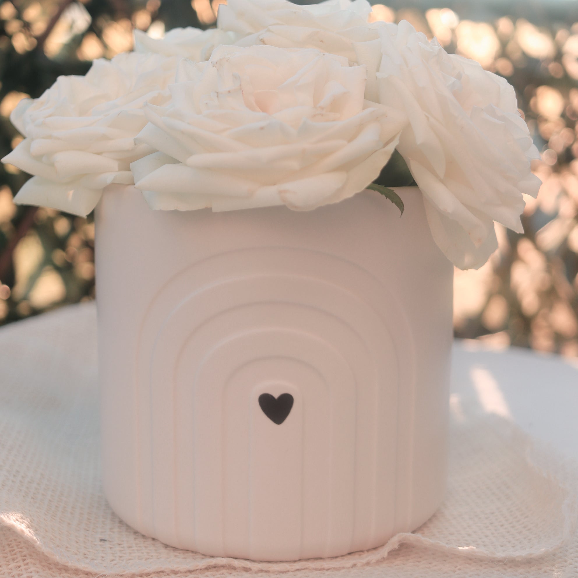 Keramikvase mit Herz