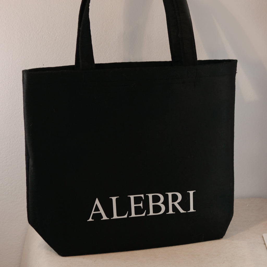 Tasche mit Herz Schwarz