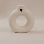 Kleine Ringvase mit Herz