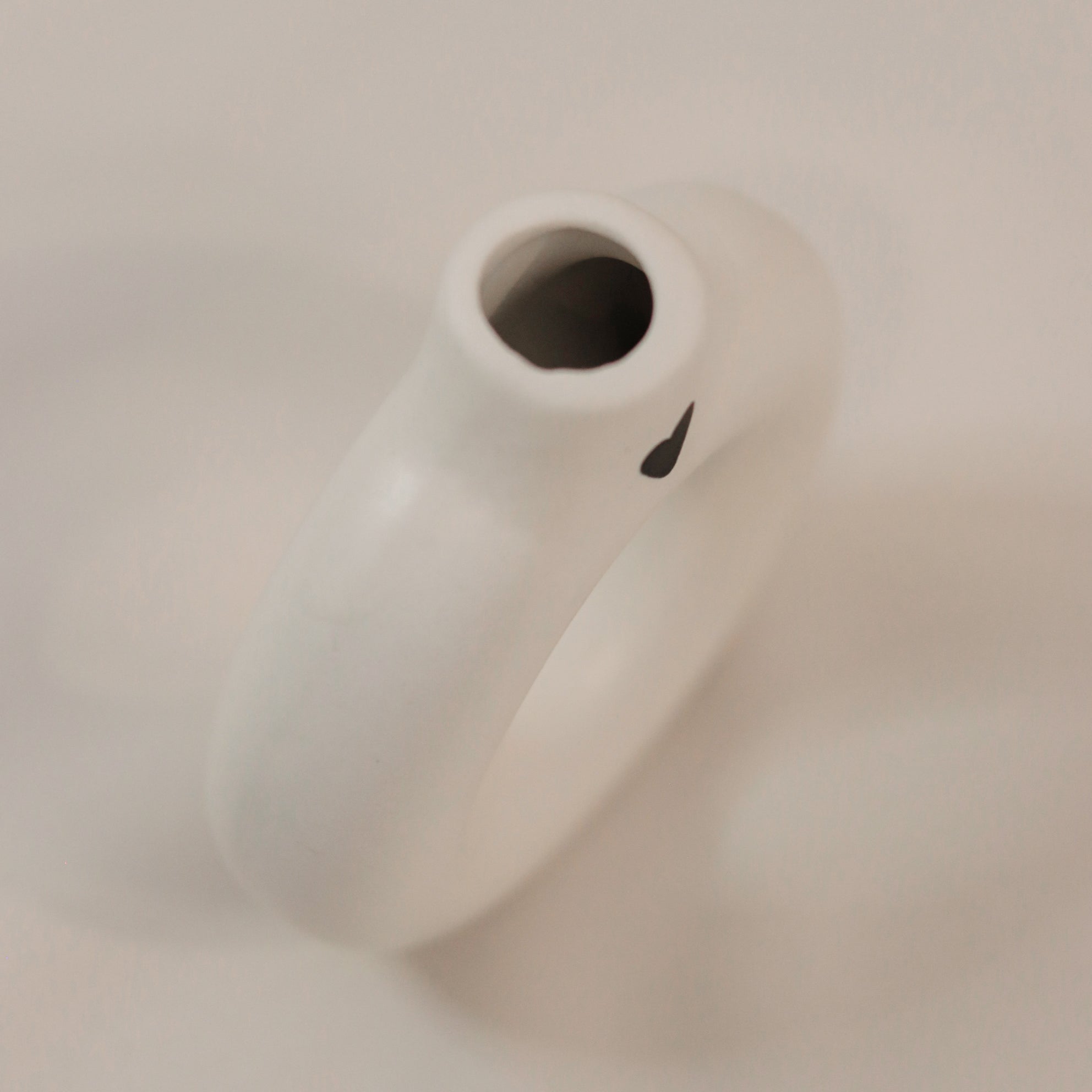 Kleine Ringvase mit Herz