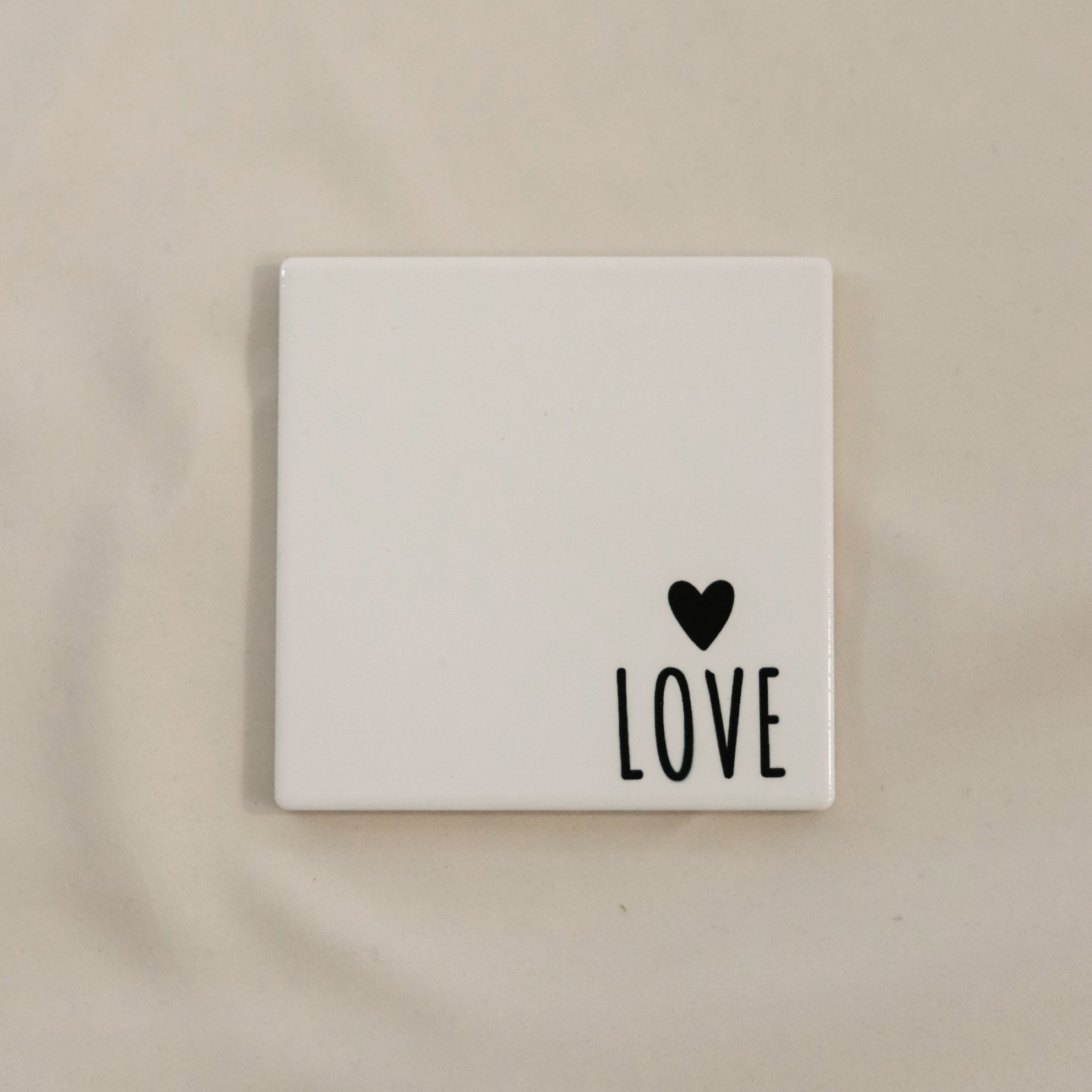 Quadratischer Untersetzer Love