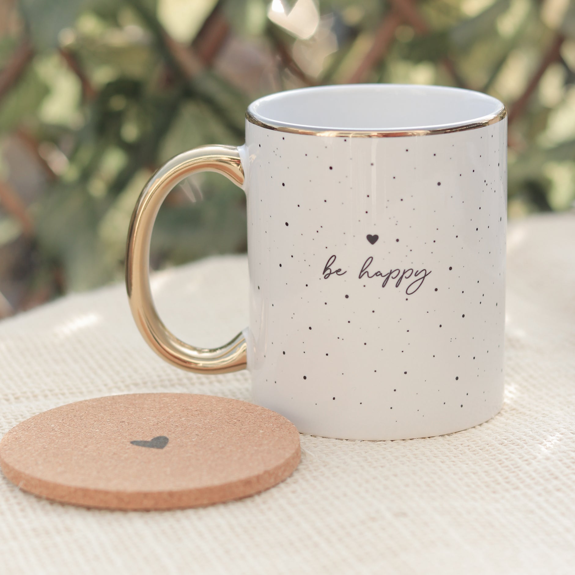 Tasse Happy mit Goldrand