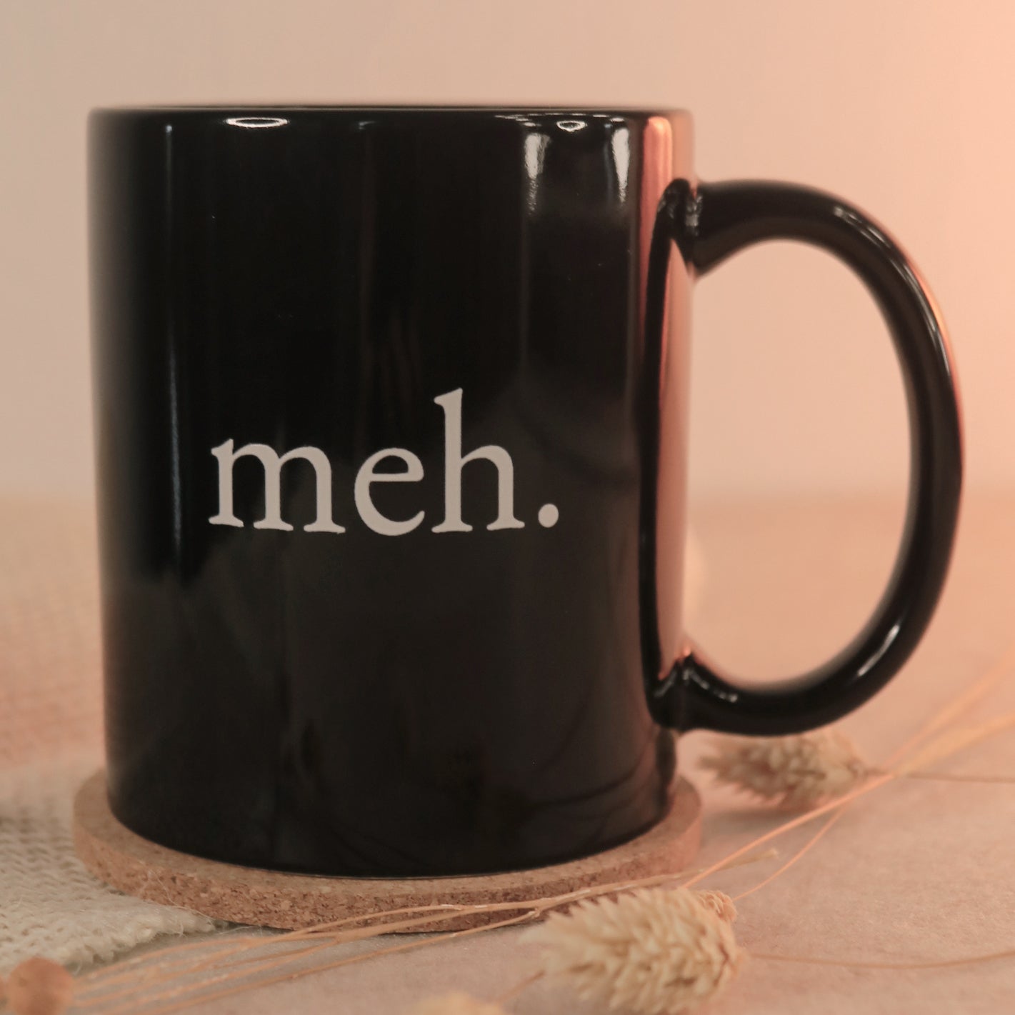 Tasse Meh in Schwarz