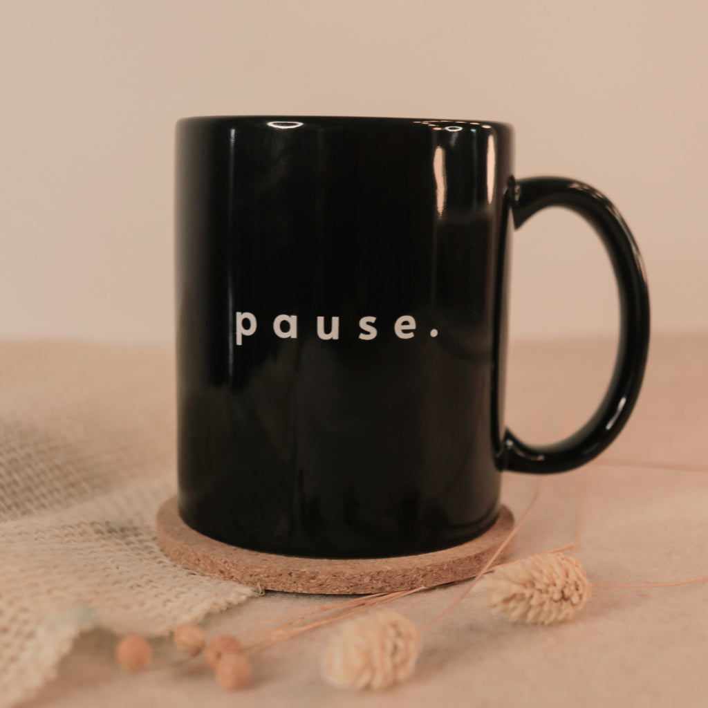 Tasse Pause in Schwarz