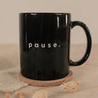 Tasse Pause in Schwarz
